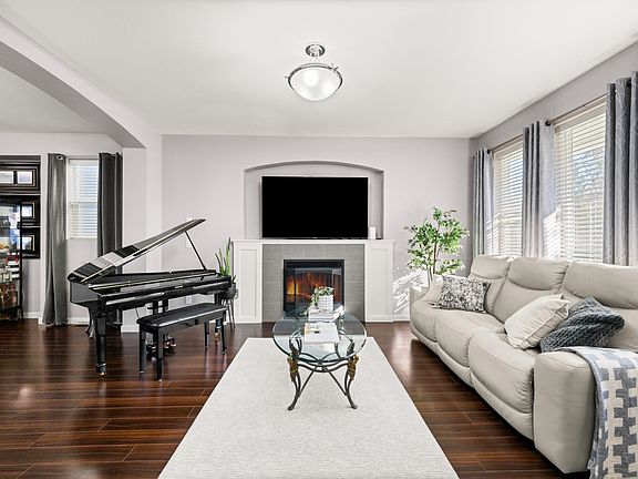 3rd image of 24235 102nd Ave