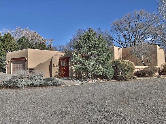 2nd image of 121 Camino De Lucia