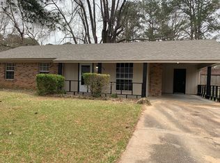 2406 Oak Grove Ln, Jackson, MS 39212