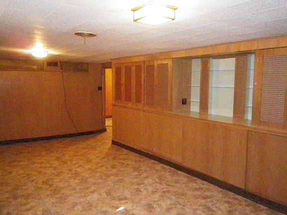 2nd image of 7419 Leadale Dr