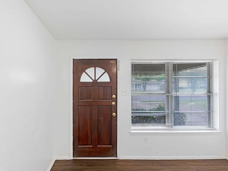 2717 Wesleyan Dr — Photo 13