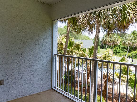 3rd image of 4270 Calinda Ln APT 326