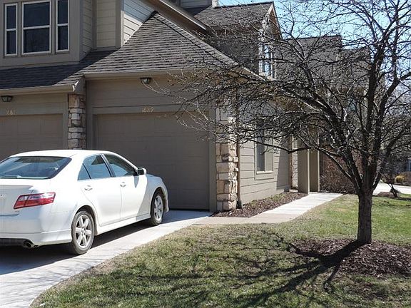 2nd image of 1689 Coburn Dr #19