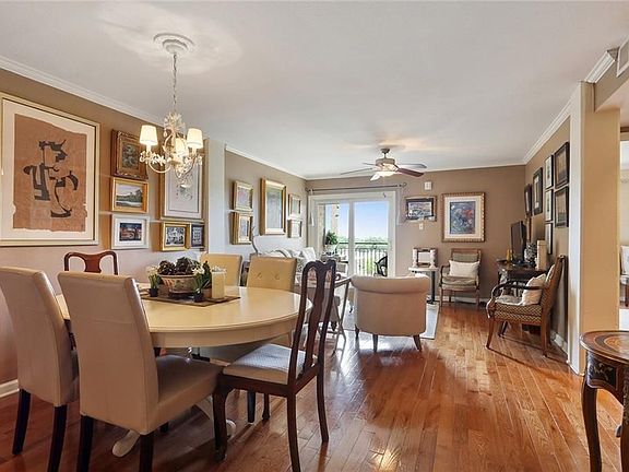 3rd image of 3915 Saint Charles Ave APT 713