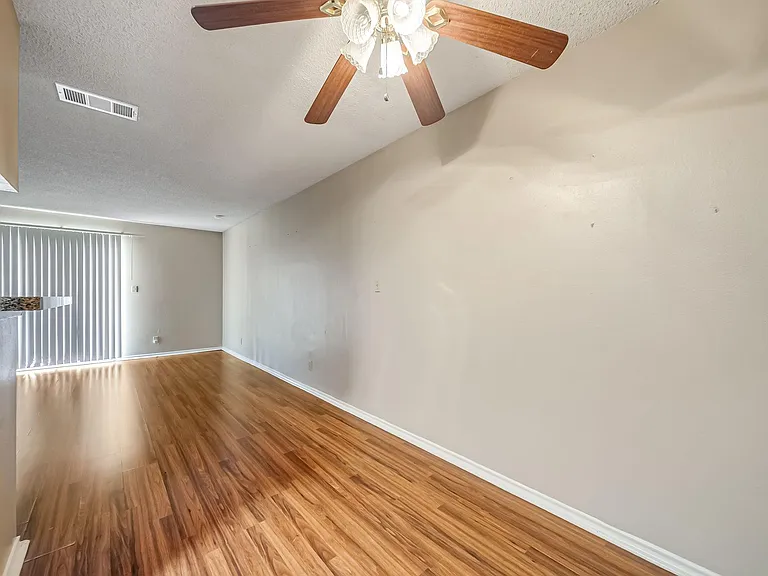 2501 Gulf Fwy #256D — Photo 23