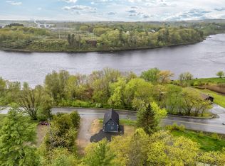 61 Main Rd, Eddington, ME 04428