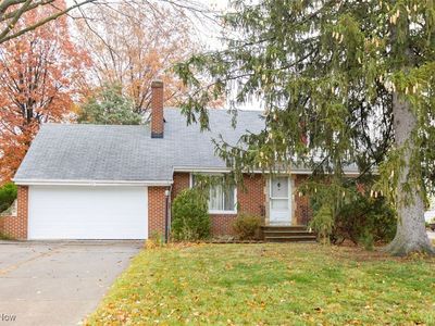295 E 276th St, Euclid, OH, 44132