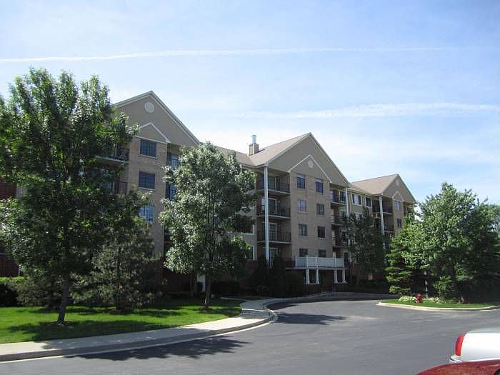 1st image of 2301 Oakmont Way Unit 501