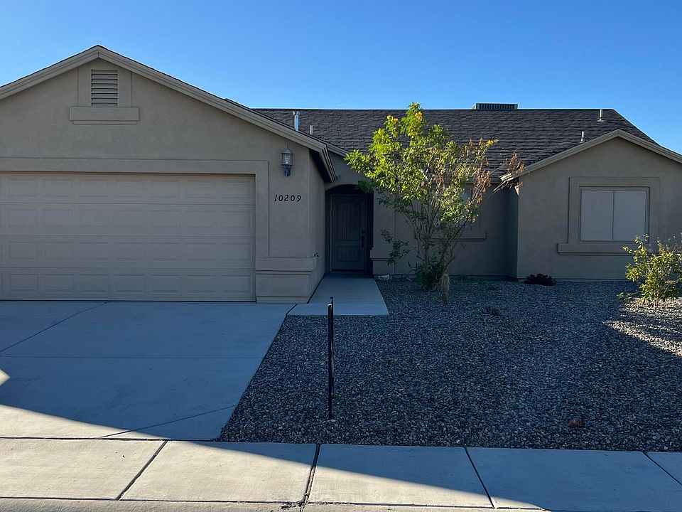 1st image of 10209 E 34th Ln