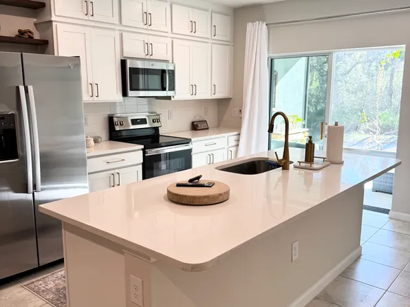 12172 Grizzly Ln, New Port Richey, FL 34654