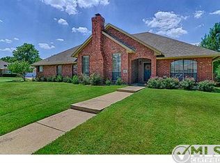 1401 Highland Dr, Mansfield, TX 76063