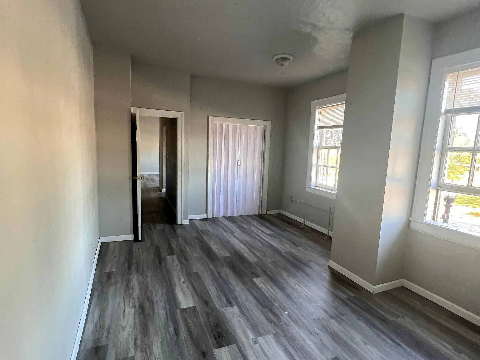 3427 Lee Rd — Photo 4