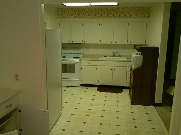 5th image of 6940 49th Ave N