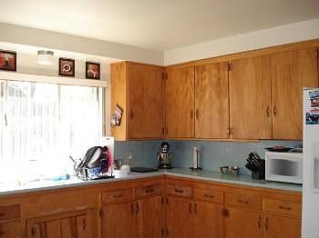 3rd image of 1321 Sunset Dr