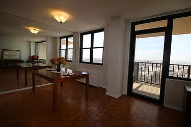 Sold by Hudson View Realty LLC