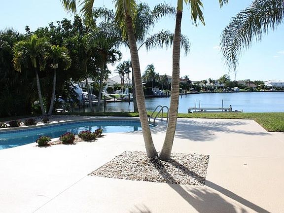 2nd image of 190 Spinnaker Dr