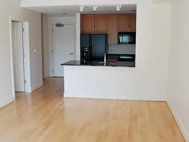 4101 Albemarle St NW #339 — Photo 11