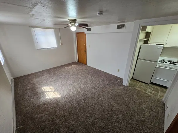 1038 S 16th Street Apartments, 1038 S 16th St #3, Lincoln, NE 68508