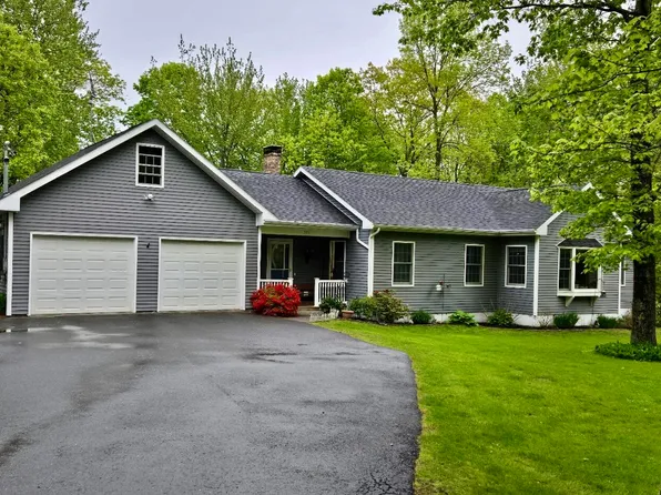 371 E Pond Road, Smithfield, ME 04978
