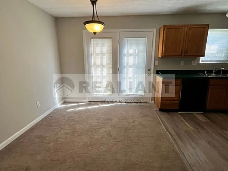 3851 Sugar Creek Dr — Photo 7