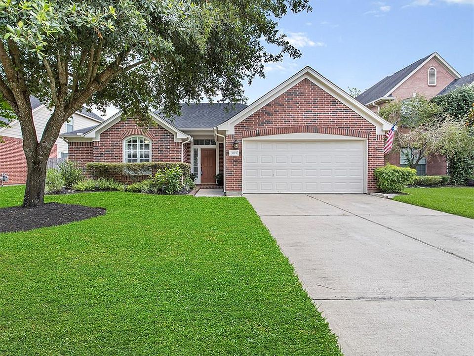 1st image of 3723 Paigewood Dr