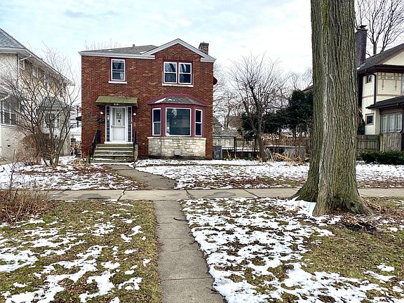 2nd image of 318 S Harvey Ave