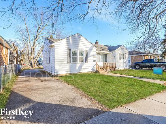 2nd image of 721 N May St