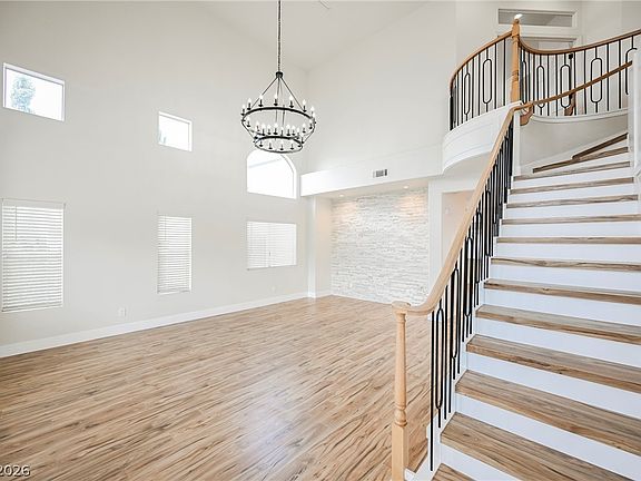 2nd image of 7464 Forestdale Ct