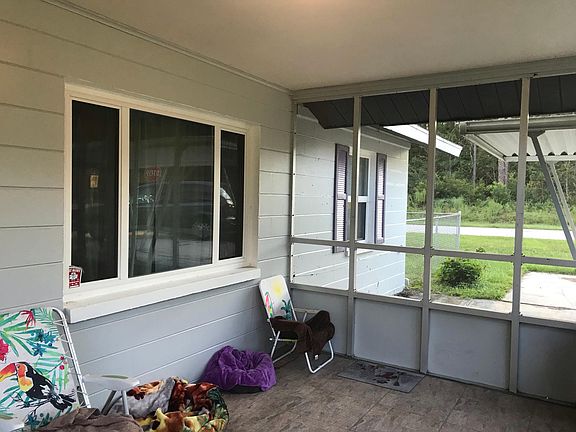 5th image of 21060 SW Rainbow Lakes Blvd