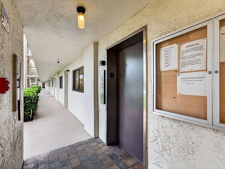 5550 Witney Dr #209 — Photo 42