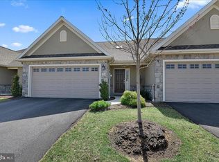 1354 Willow Creek Dr, Mount Joy, PA 17552