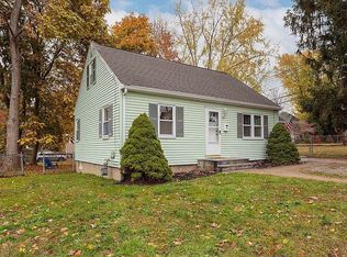 15 Sherman St, Canton, MA 02021