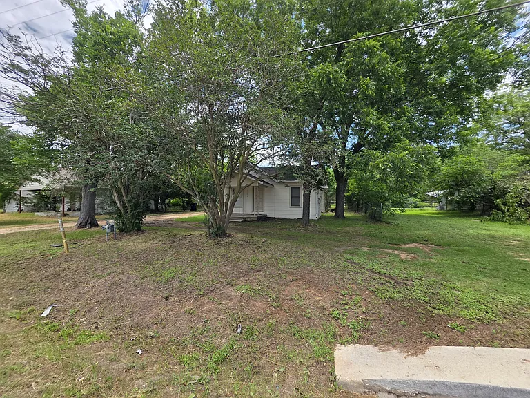 1116 E Cameron Ave — Photo 16