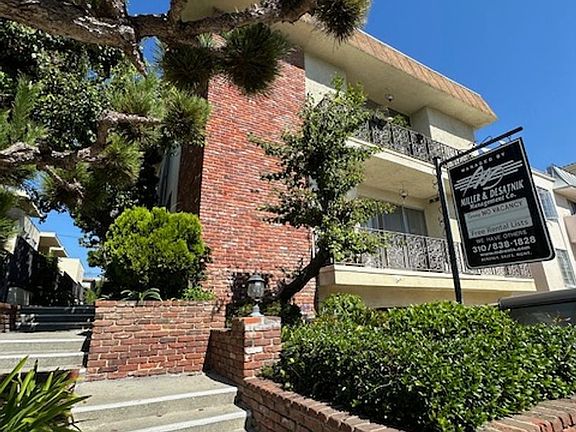 2nd image of 11733 Mayfield Ave APT 2