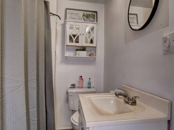 55 S Sherrod Ave, Sherrodsville, OH 44675
