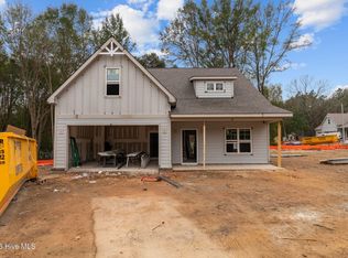 220 Telluride Court, Aberdeen, NC 28315