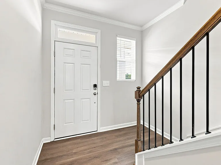 1101 Aberleigh Ln — Photo 6