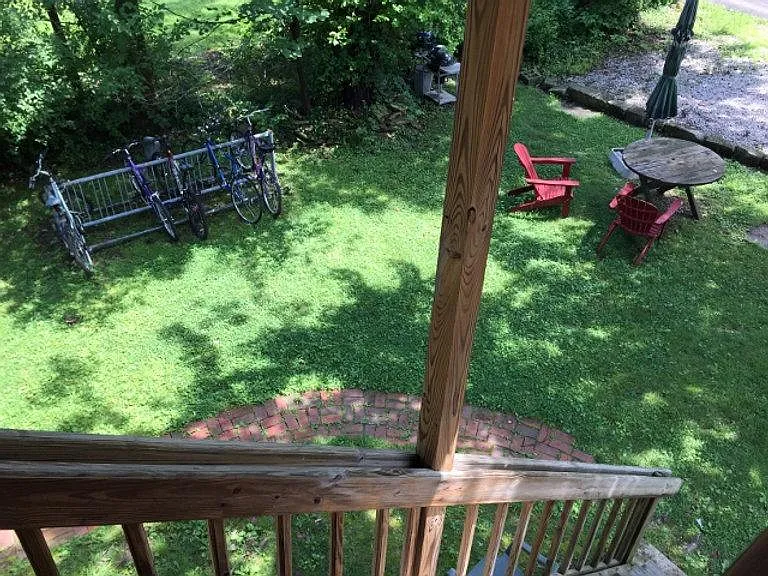 Backyard, 421 S Woodlawn