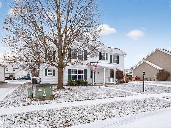 3rd image of 87 Bradford Ct