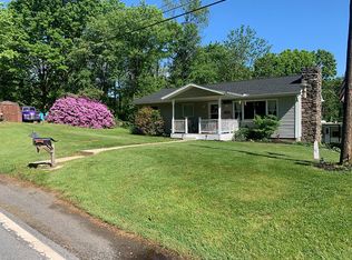 1997 State Route 292 E, Falls, PA 18615