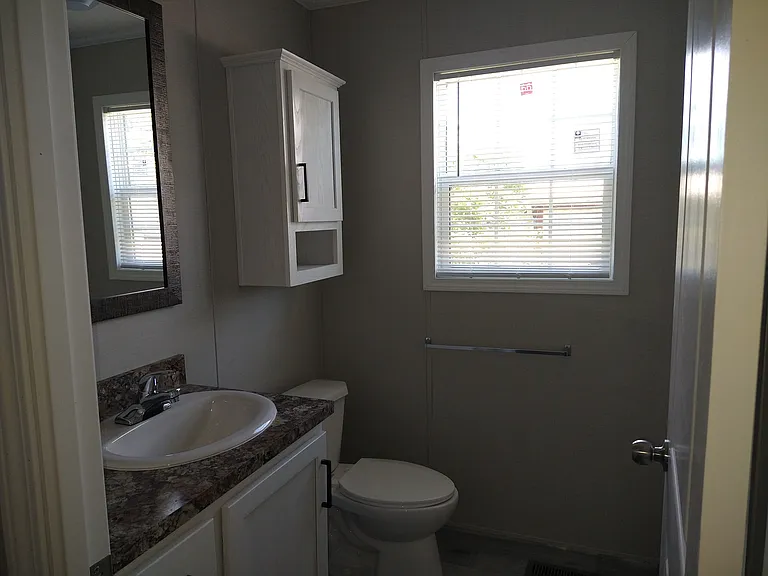 Broadview Estates — Photo 18