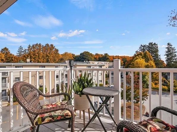 25 Hosmer St APT 15, Marlborough, MA 01752