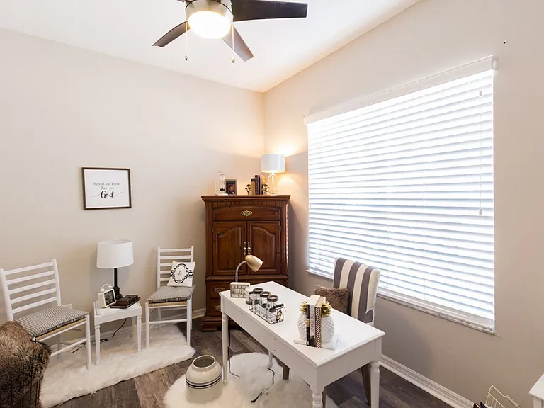 Ansley Terrace — Photo 9