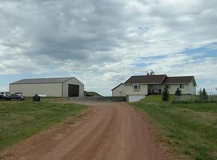 8701 Stone Field Ct, Gillette, WY 82718