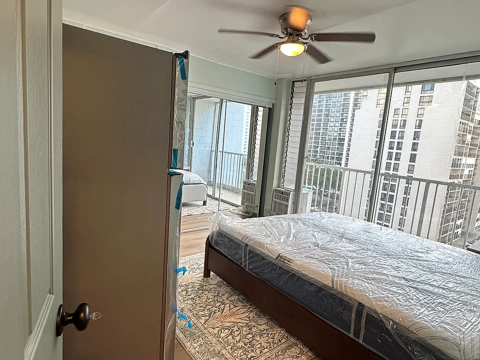 2509 Ala Wai Blvd #906-B