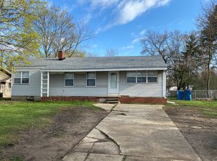 4085 Packard Rd, Ann Arbor, MI 48108