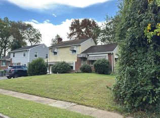 71 Buffington Rd, Upper Chichester, PA 19014