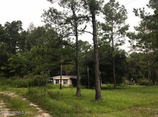 111 Walker Ct, Satsuma, FL 32189