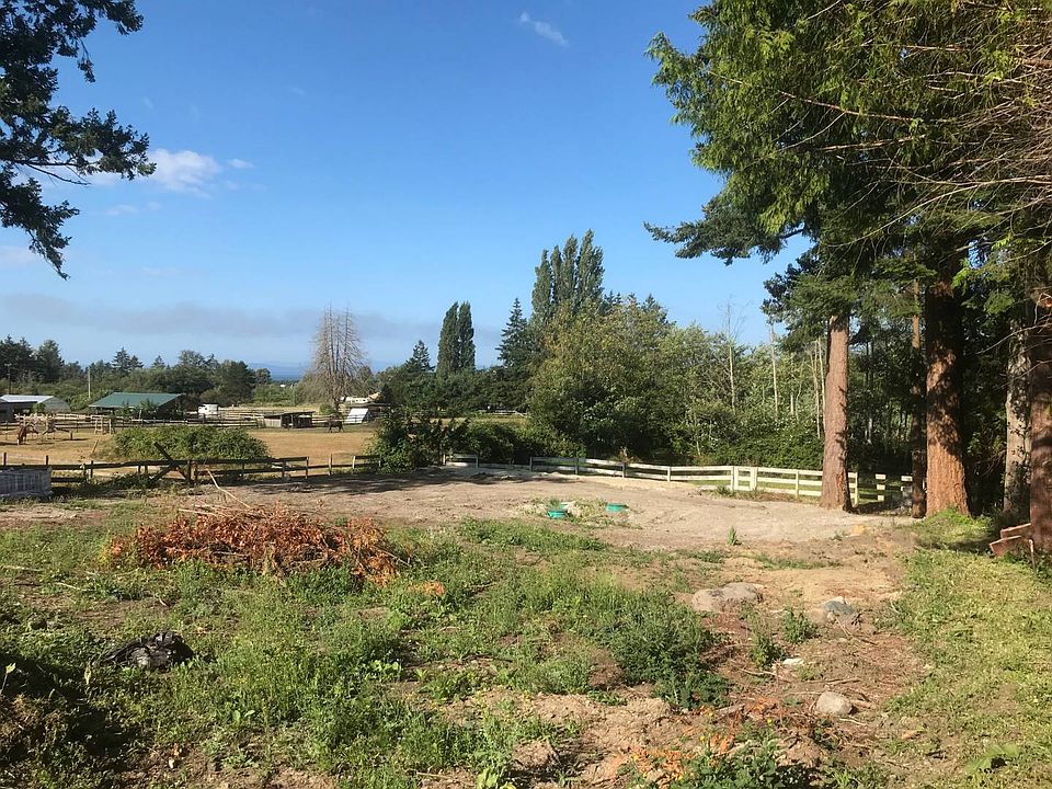2nd image of 347 Evergreen Way