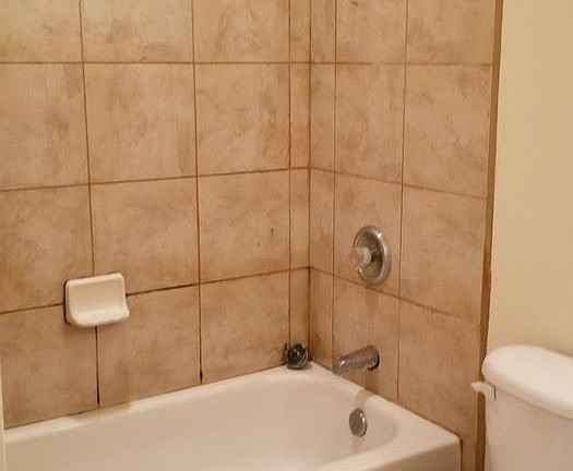 5th image of 1630 Mlk Ave NE APT 17